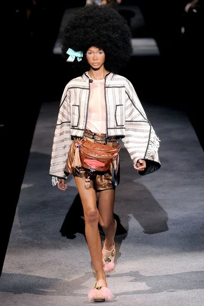 Look 45
